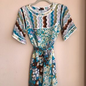 Floral Silk Dress with Silk Lining. High End - NY